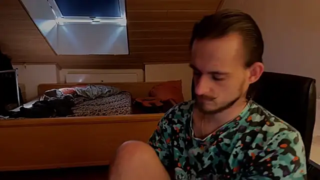 Bez3ybik online show from April 11, 1:04 pm