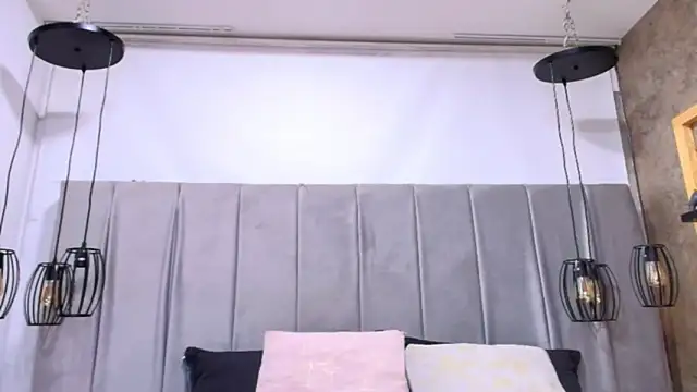 Snapshot of MashaPiink chatting on May 13, 2:03 pm MashaPiink online show from May 13, 2:03 pm