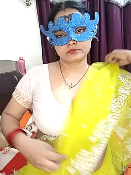 MEERAcle online show from February 22, 6:50 pm