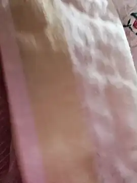 MEERAcle online show from April 1, 4:57 am