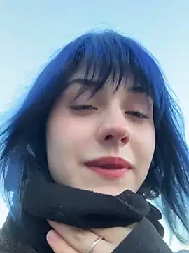 Only April online show from March 13, 4:30 am