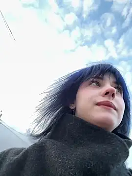 Only April online show from March 30, 4:13 am