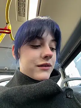 Only April online show from April 1, 4:13 am