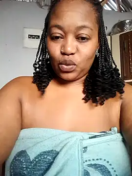 Snapshot of BigAssjuicy26 chatting on October 15, 1:33 pm BigAssjuicy26 online show from October 15, 1:33 pm