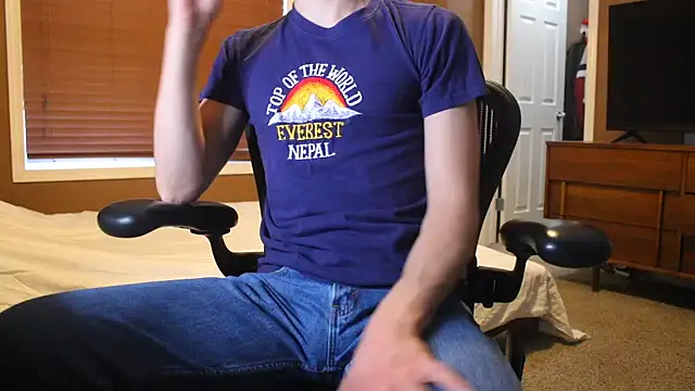 Snapshot of jjjjjfive chatting on May 18, 2:51 am jjjjjfive online show from May 18, 2:51 am