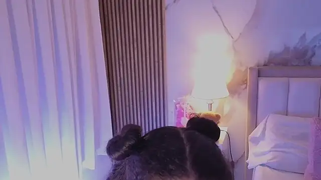 LunaRosse  online show from March 23, 10:30 am