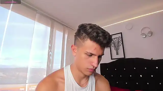 kevin ahss online show from November 6, 10:10 pm