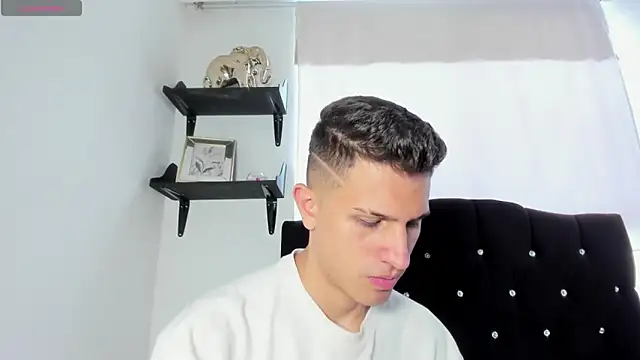 kevin ahss online show from April 13, 8:47 pm