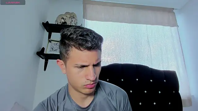 kevin ahss online show from April 24, 10:23 pm