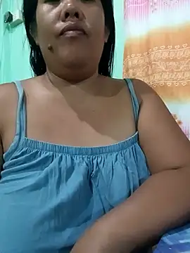 Snapshot of amazing_jane2918 chatting on May 21, 12:45 pm amazing jane2918 online show from May 21, 12:45 pm