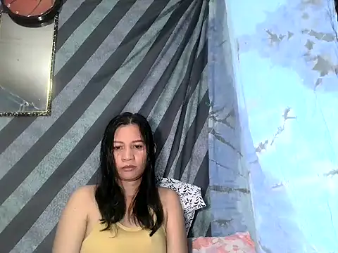 Snapshot of AgnesCutie chatting on October 9, 1:09 pm AgnesCutie online show from October 9, 1:09 pm