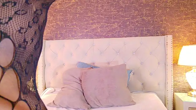 kaylie mitchel online show from February 17, 10:49 pm