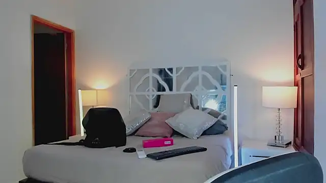 MikaelaStone online show from February 4, 12:44 pm