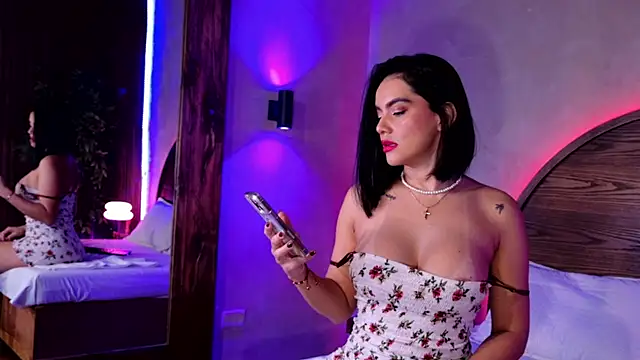 renata black  online show from March 6, 10:56 am