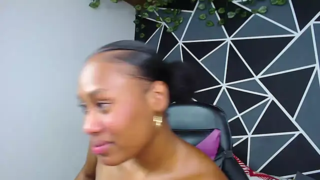 Snapshot of karol_the_warrior chatting on October 2, 7:54 pm karol the warrior online show from October 2, 7:54 pm