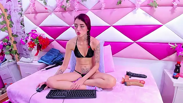  Maleja 19  online show from October 25, 3:14 am