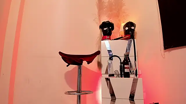 Dom venena online show from March 19, 6:23 pm