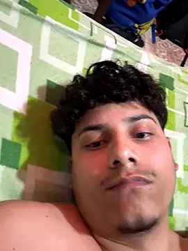 Snapshot of Aaron--GG chatting on October 13, 7:58 pm Aaron--GG online show from October 13, 7:58 pm