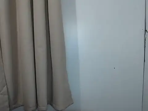Snapshot of kiara_smieth chatting on June 24, 5:34 pm kiara smieth online show from June 24, 5:34 pm