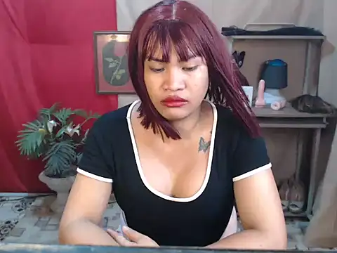 miss laila  online show from December 21, 10:11 am