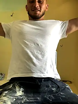 Snapshot of lewis91 chatting on September 14, 4:06 pm lewis91 online show from September 14, 4:06 pm