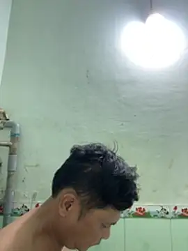 hotboy2x online show from March 2, 9:32 pm