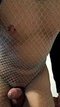 Snapshot of HandSom3Guy chatting on November 6, 3:46 pm HandSom3Guy online show from November 6, 3:46 pm