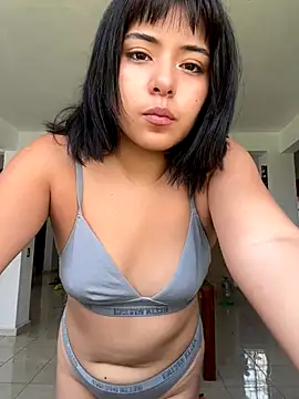 Snapshot of cutieass chatting on September 21, 6:53 pm cutieass online show from September 21, 6:53 pm