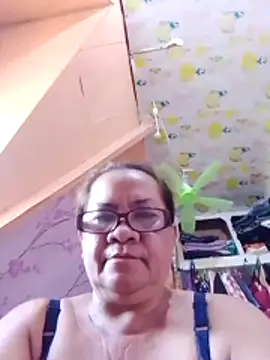 Snapshot of vickyhot1966 chatting on May 1, 11:53 pm vickyhot1966 online show from May 1, 11:53 pm
