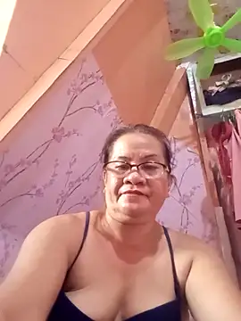 Snapshot of vickyhot1966 chatting on May 30, 7:38 am vickyhot1966 online show from May 30, 7:38 am