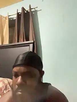 PrettyBudyHead online show from April 8, 1:05 am