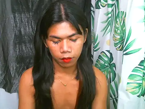 Snapshot of alezandraxx chatting on September 15, 3:28 am alezandraxx online show from September 15, 3:28 am