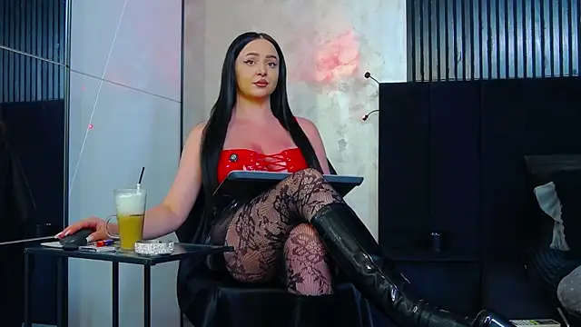 Snapshot of wickeddenise chatting on June 18, 12:20 pm wickeddenise online show from June 18, 12:20 pm