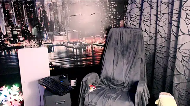 AMOURSWEET2025 online show from March 11, 7:20 pm