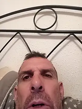 gigolobcn online show from March 15, 6:41 am