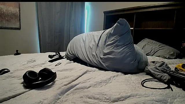 LeeCox online show from December 30, 11:06 pm