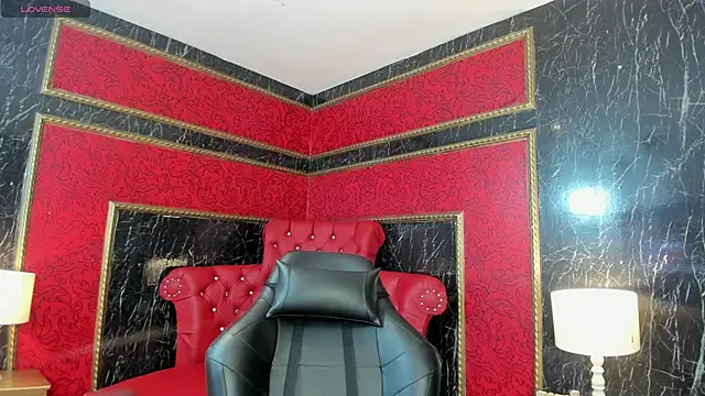 AlexiaCooperr online show from February 18, 1:29 pm