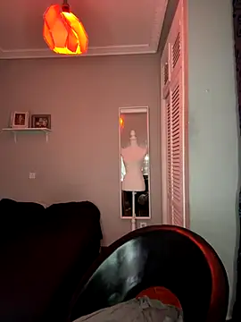 Snapshot of lacattiva chatting on October 18, 5:14 pm lacattiva online show from October 18, 5:14 pm