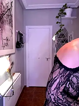 Snapshot of lacattiva chatting on November 28, 8:11 pm lacattiva online show from November 28, 8:11 pm