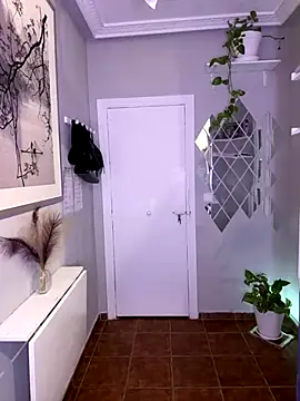 Snapshot of lacattiva chatting on December 19, 1:40 pm lacattiva online show from December 19, 1:40 pm