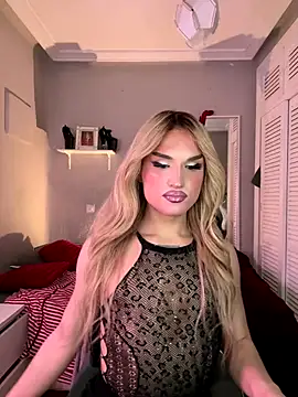 Snapshot of lacattiva chatting on January 5, 6:11 pm lacattiva online show from January 5, 6:11 pm