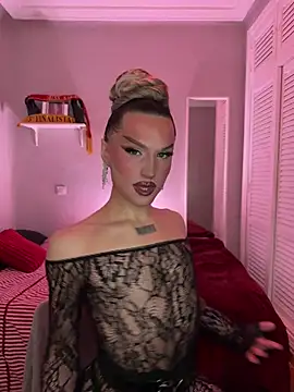 Snapshot of lacattiva chatting on February 13, 3:41 pm lacattiva online show from February 13, 3:41 pm