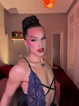 Snapshot of lacattiva chatting on February 17, 4:35 pm lacattiva online show from February 17, 4:35 pm