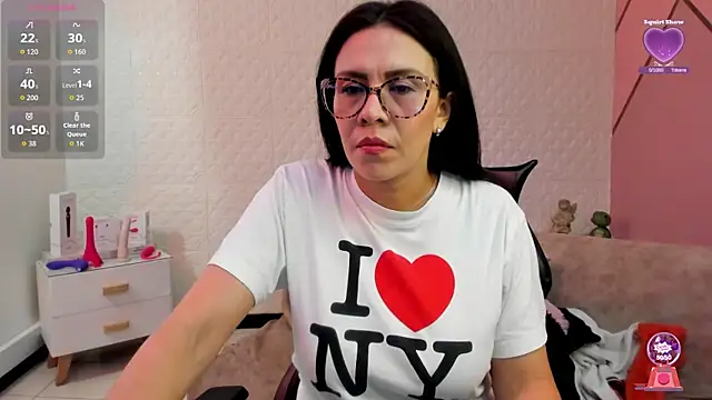 Eva mermaid online show from April 8, 3:01 pm