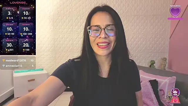 Snapshot of Eva_mermaid chatting on June 2, 3:03 pm Eva mermaid online show from June 2, 3:03 pm