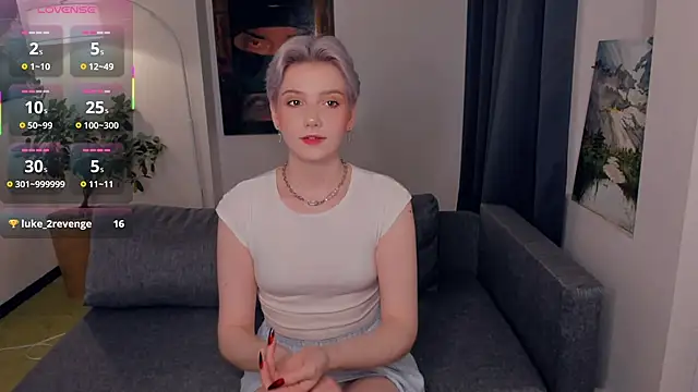 Snapshot of OdelynaAsp chatting on October 12, 11:31 am OdelynaAsp online show from October 12, 11:31 am