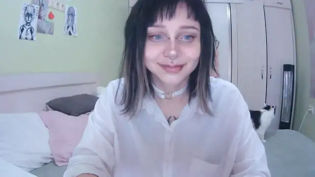 SineKiraReal online show from September 26, 10:30 am