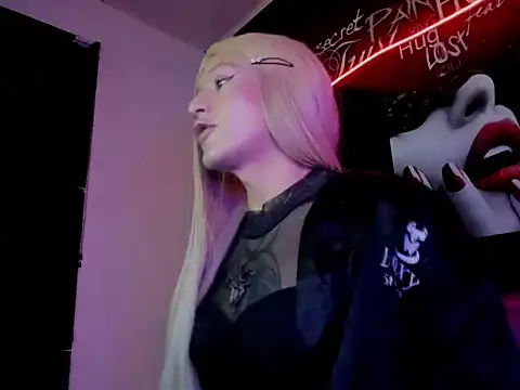 Snapshot of Megam_ chatting on September 28, 1:00 am Megam online show from September 28, 1:00 am