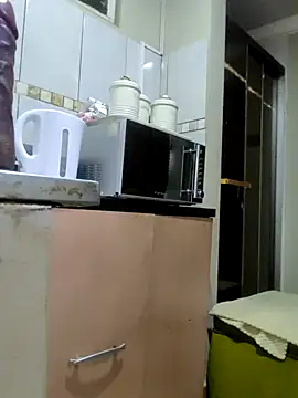 malaika1999 online show from October 18, 3:53 am