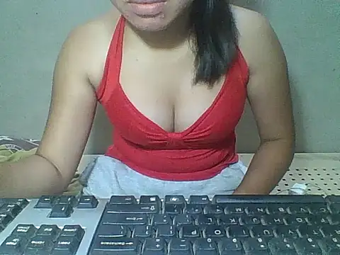 Skinny PinayGirljust18 online show from April 20, 8:10 pm